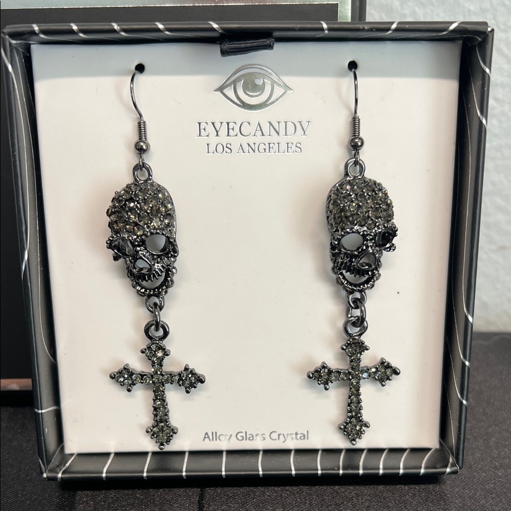 Eye Candy | Skull and Cross Earrings